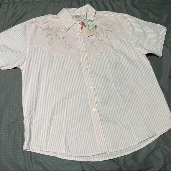 LT Casuals by Liz Thomas white pink striped button down shirt stains medium - Picture 1 of 11
